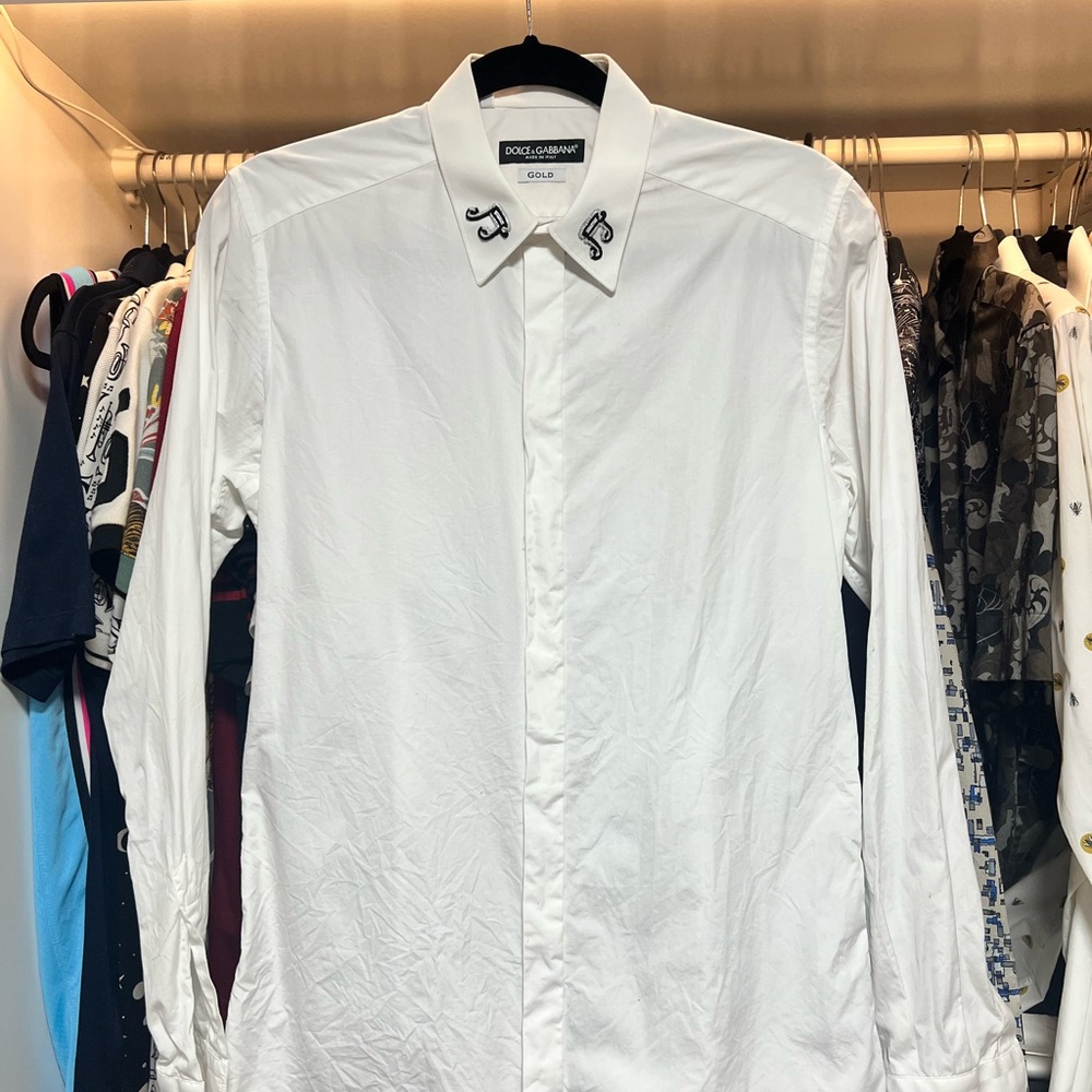 Dolce & Gabbana White Dress Shirt with Embroidered Musical Note Collar - 15/38
